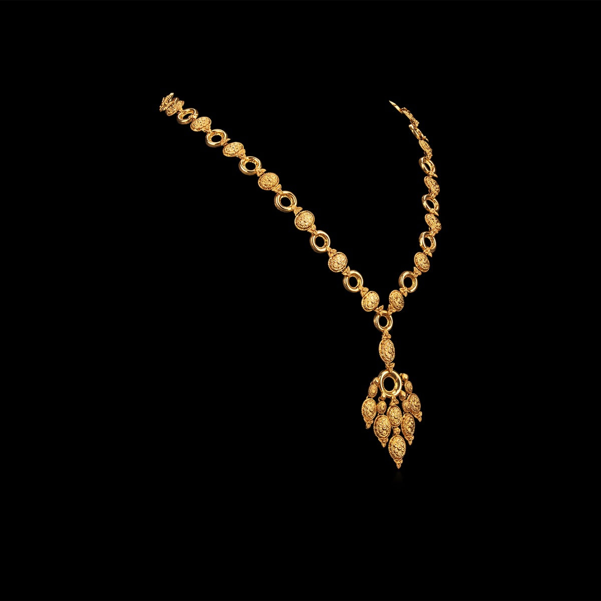 Wholes and Petals Gold Necklace Set