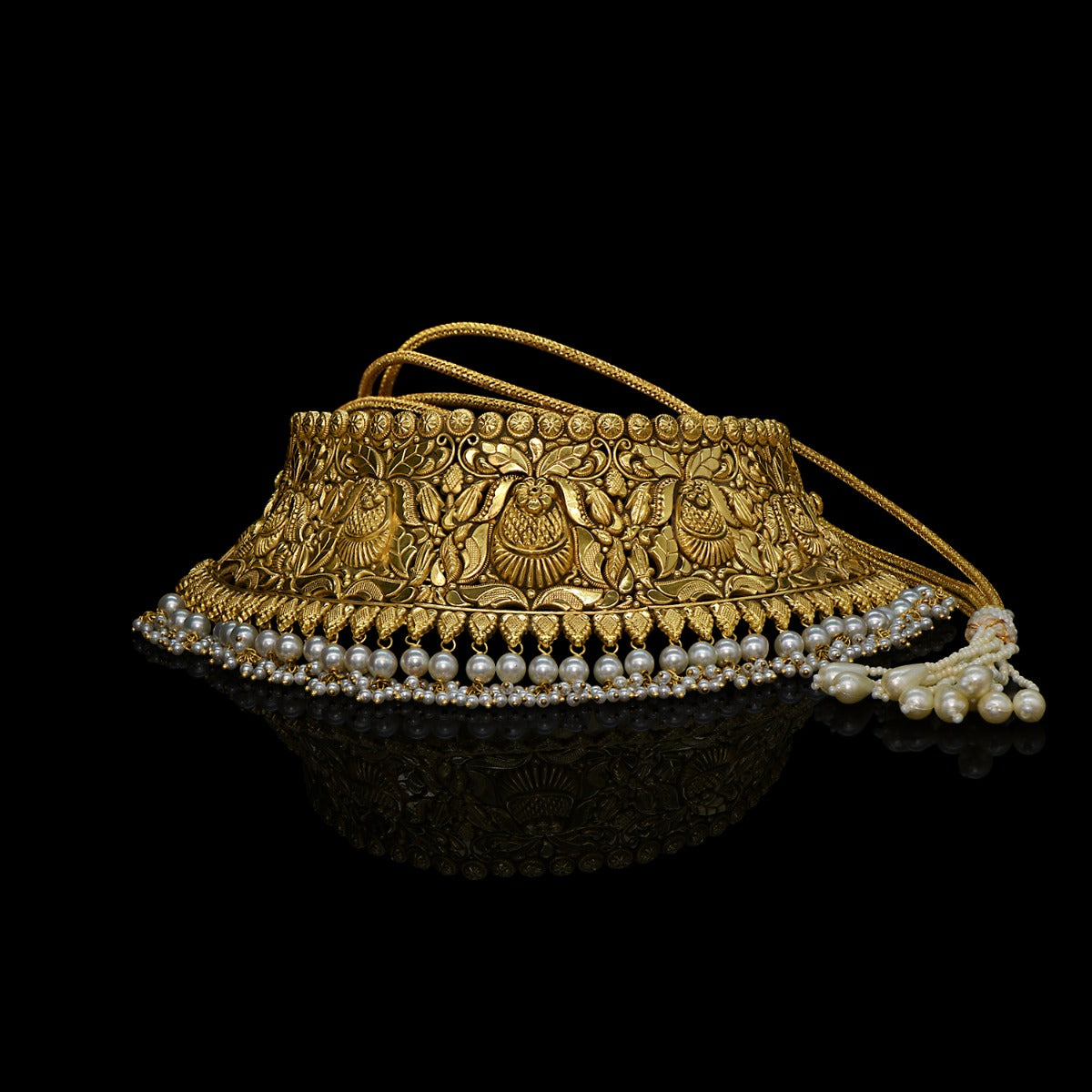 Flying Goddess Gold Choker Set