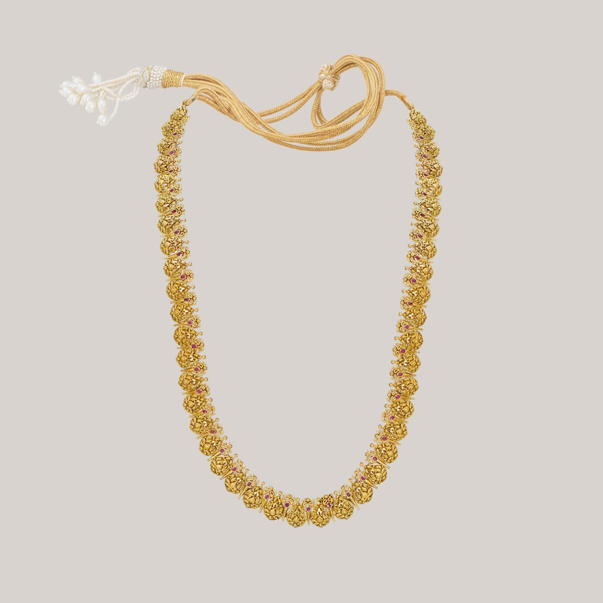 Criss Cross Queen Gold Necklace