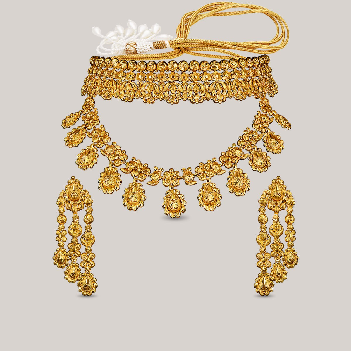 Close and Far Neck Gold Choker Set
