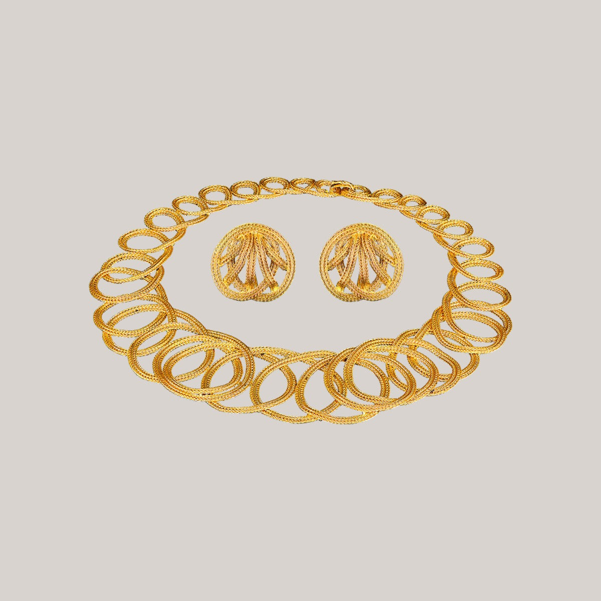 Loopy Troops Gold Necklace Set