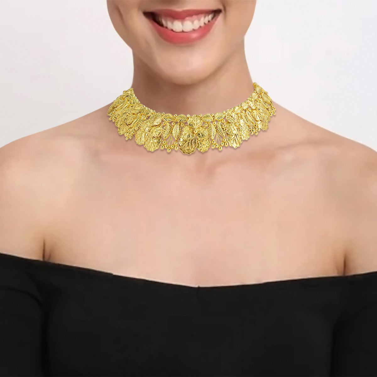Leaves Fine Line Gold Choker