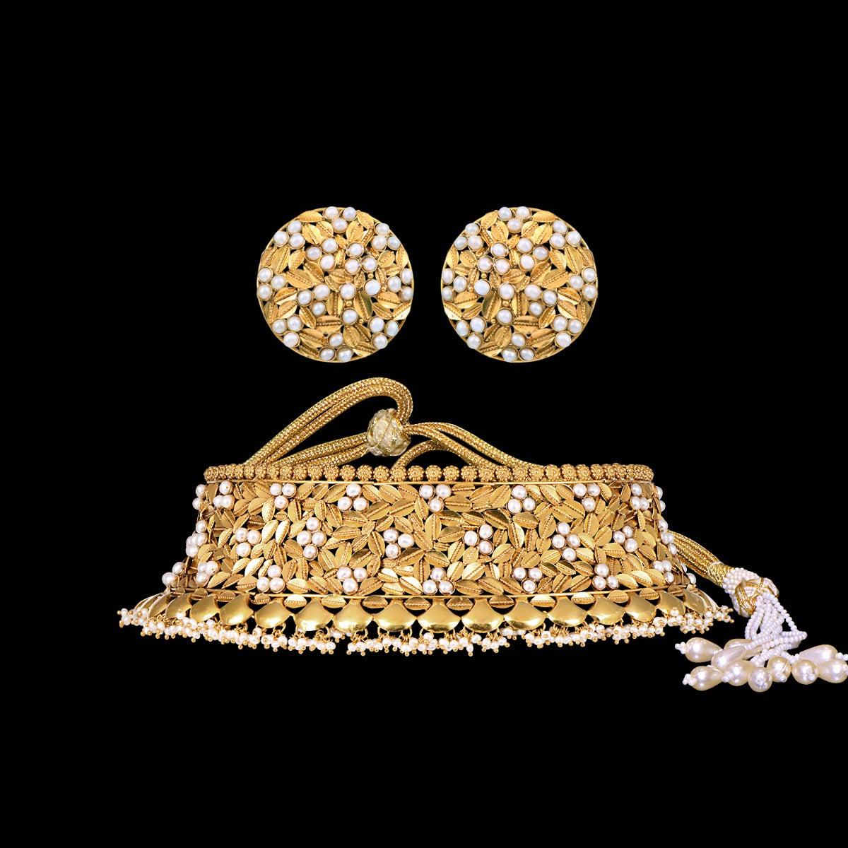 Indian Almond Pearl Choker Set