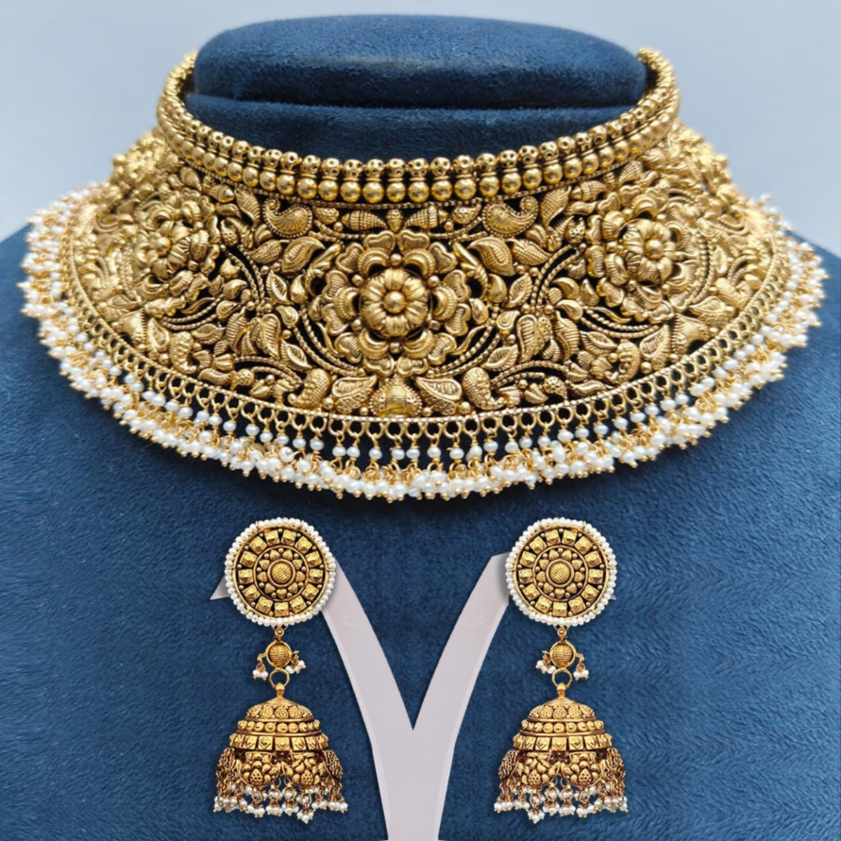 Naagra Gold Choker Set
