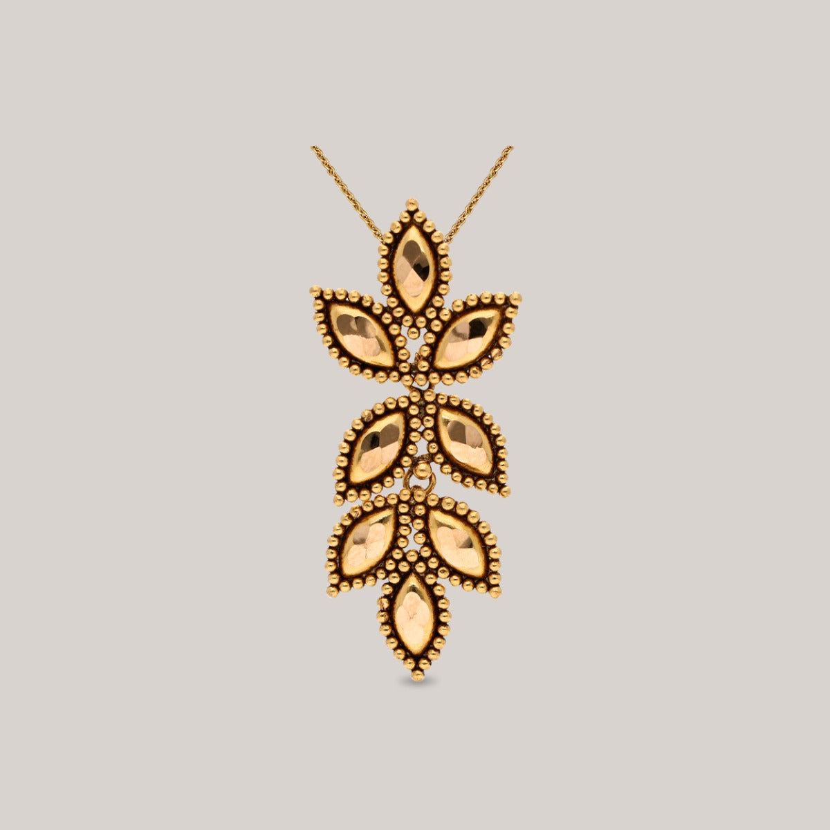 Lustrous Leaves Gold Pendant