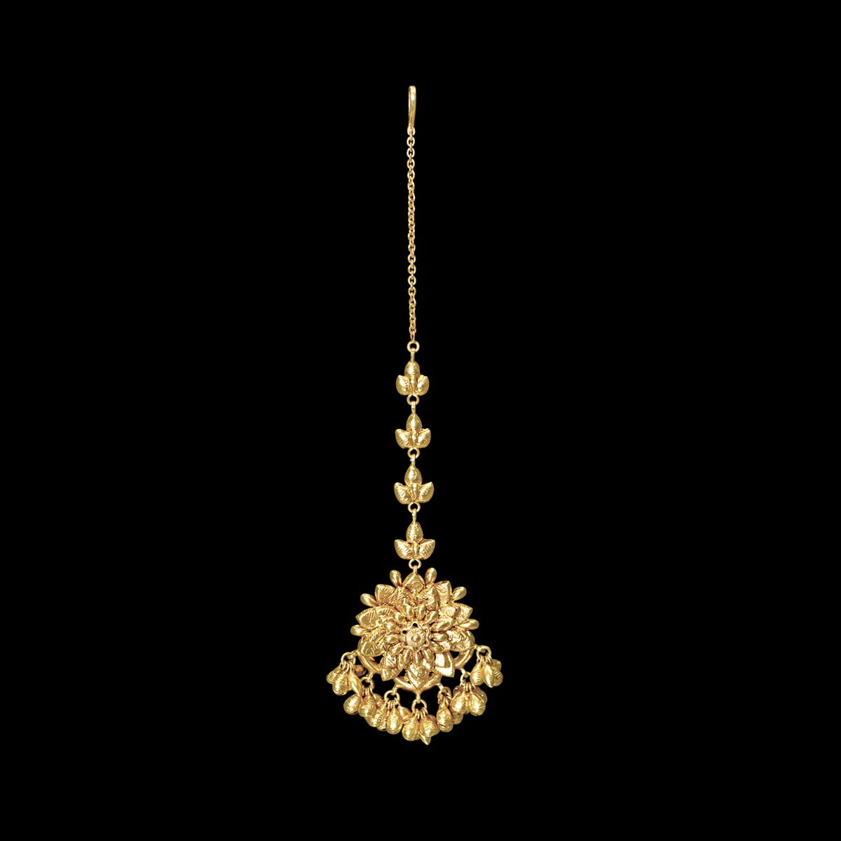 Dainty Flowery Gold Maang Tikka