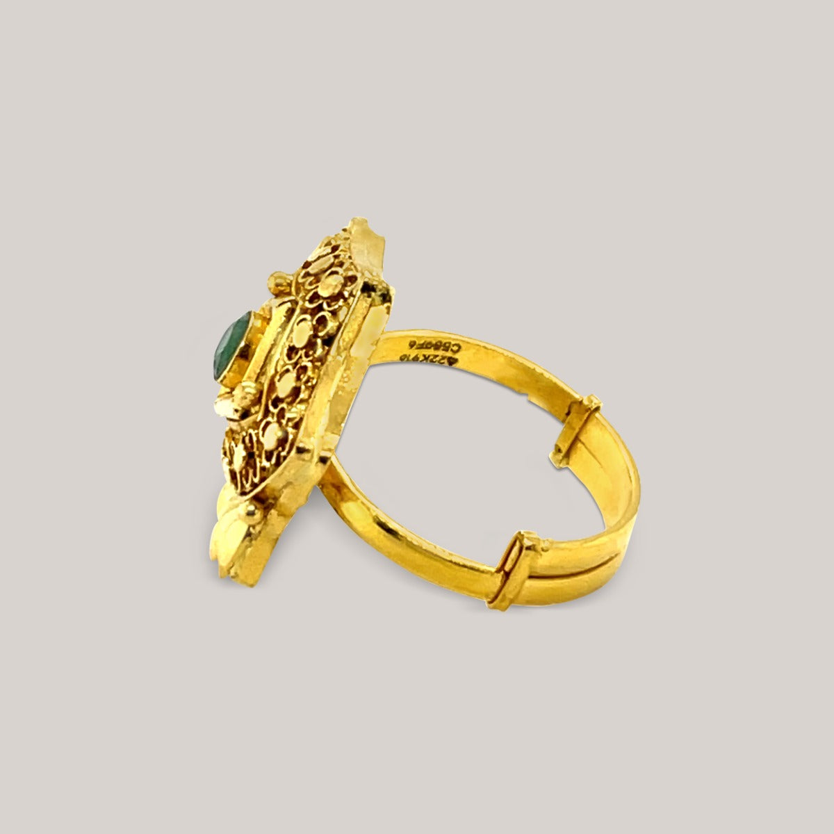 Wafaa Gold Ring