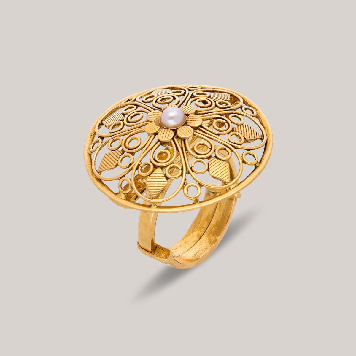 Kaavia Gold Ring