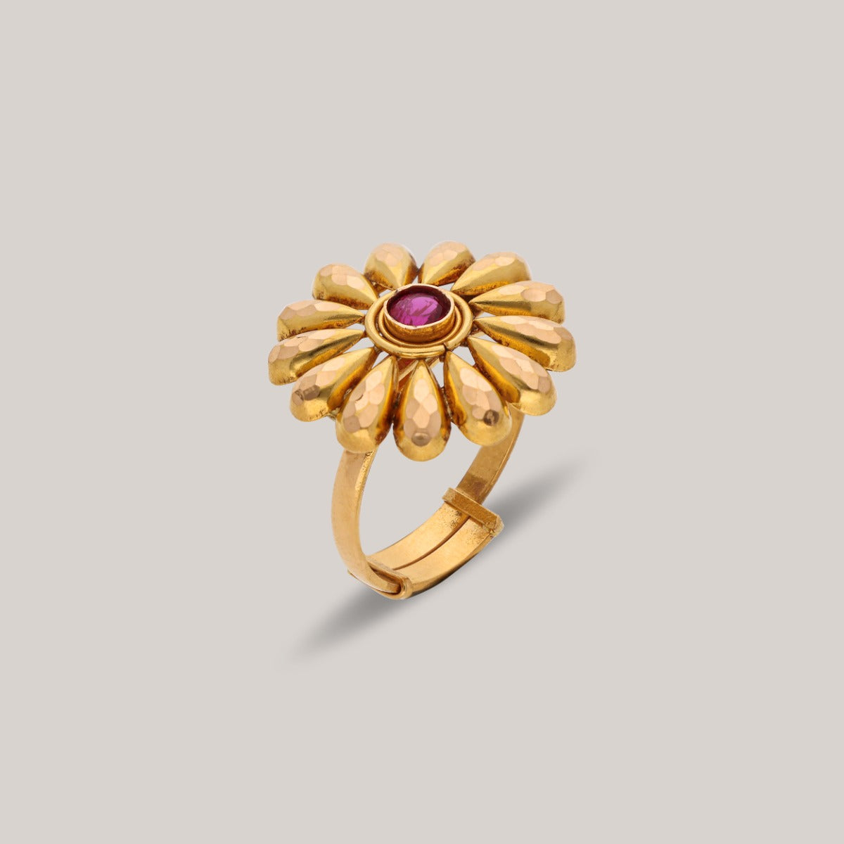 Heritage Ruby Glow Gold Ring