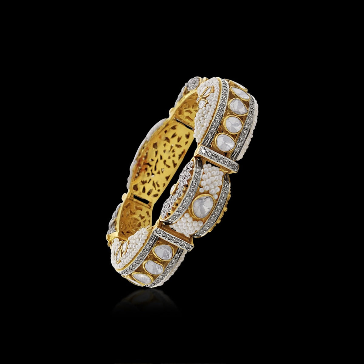 Flower Valley Studded Bangle