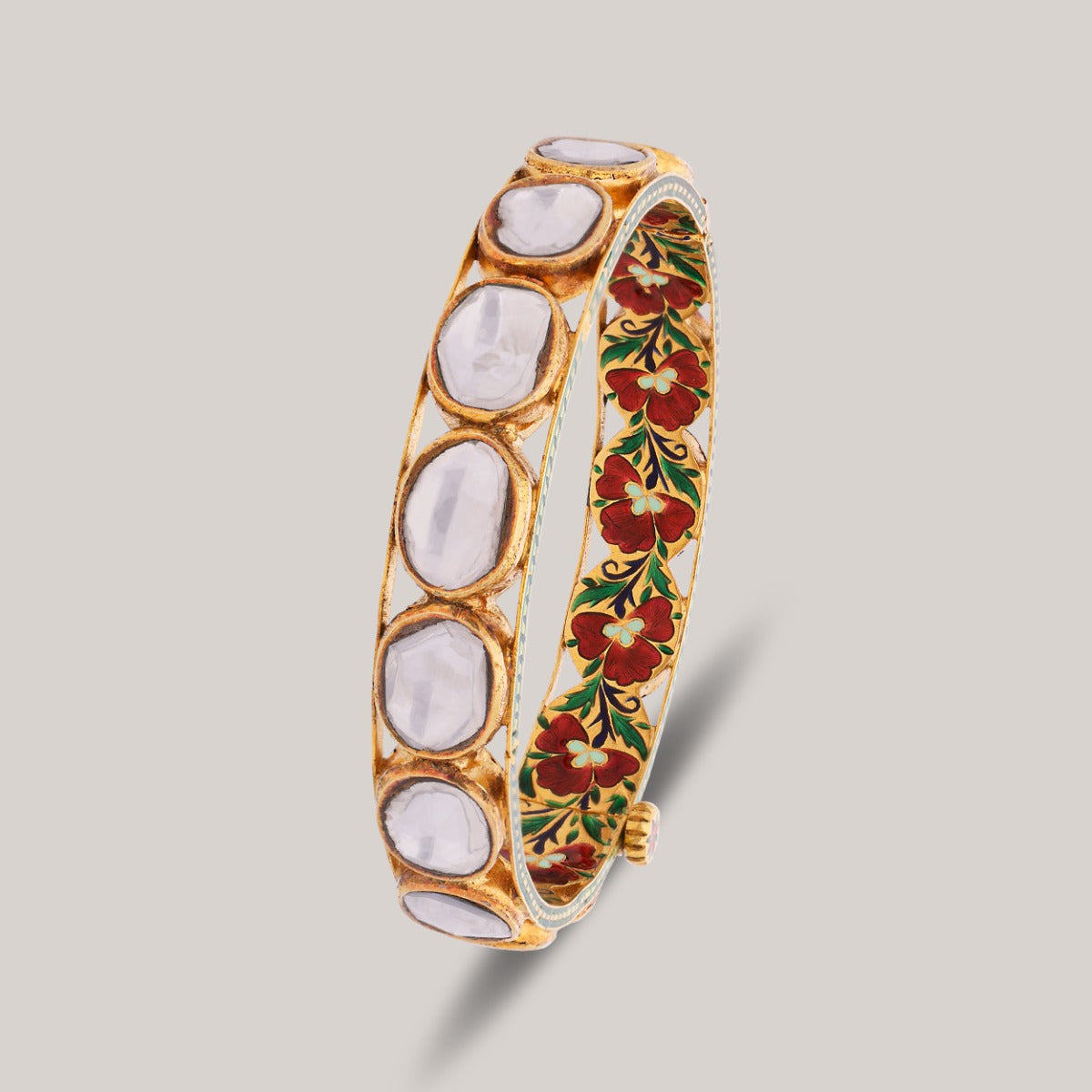Gleam Circle Polki Bangle Set