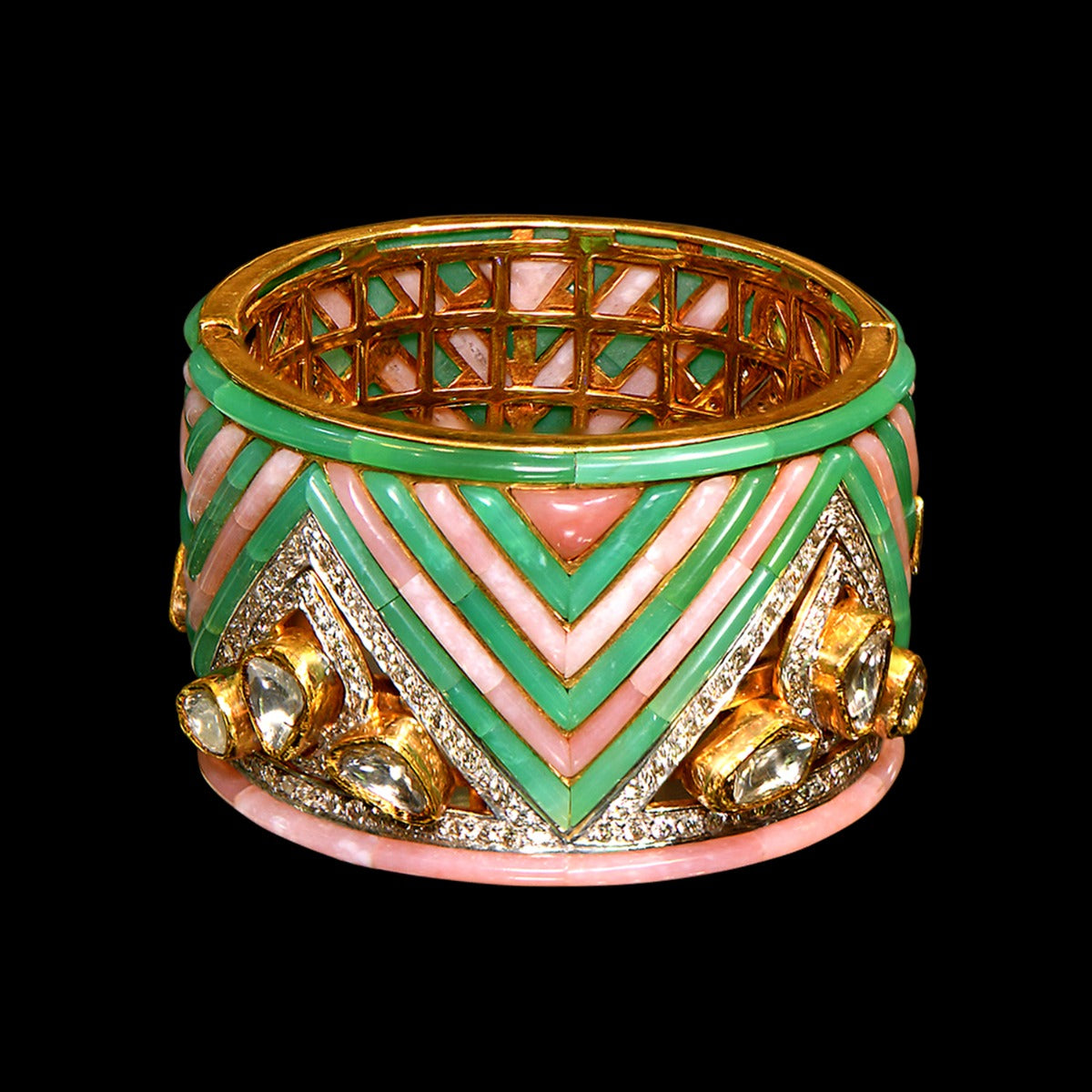 Edgy Design Polki Bangle