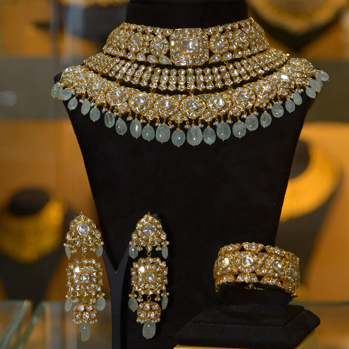 Queen Green Polki Necklace Set