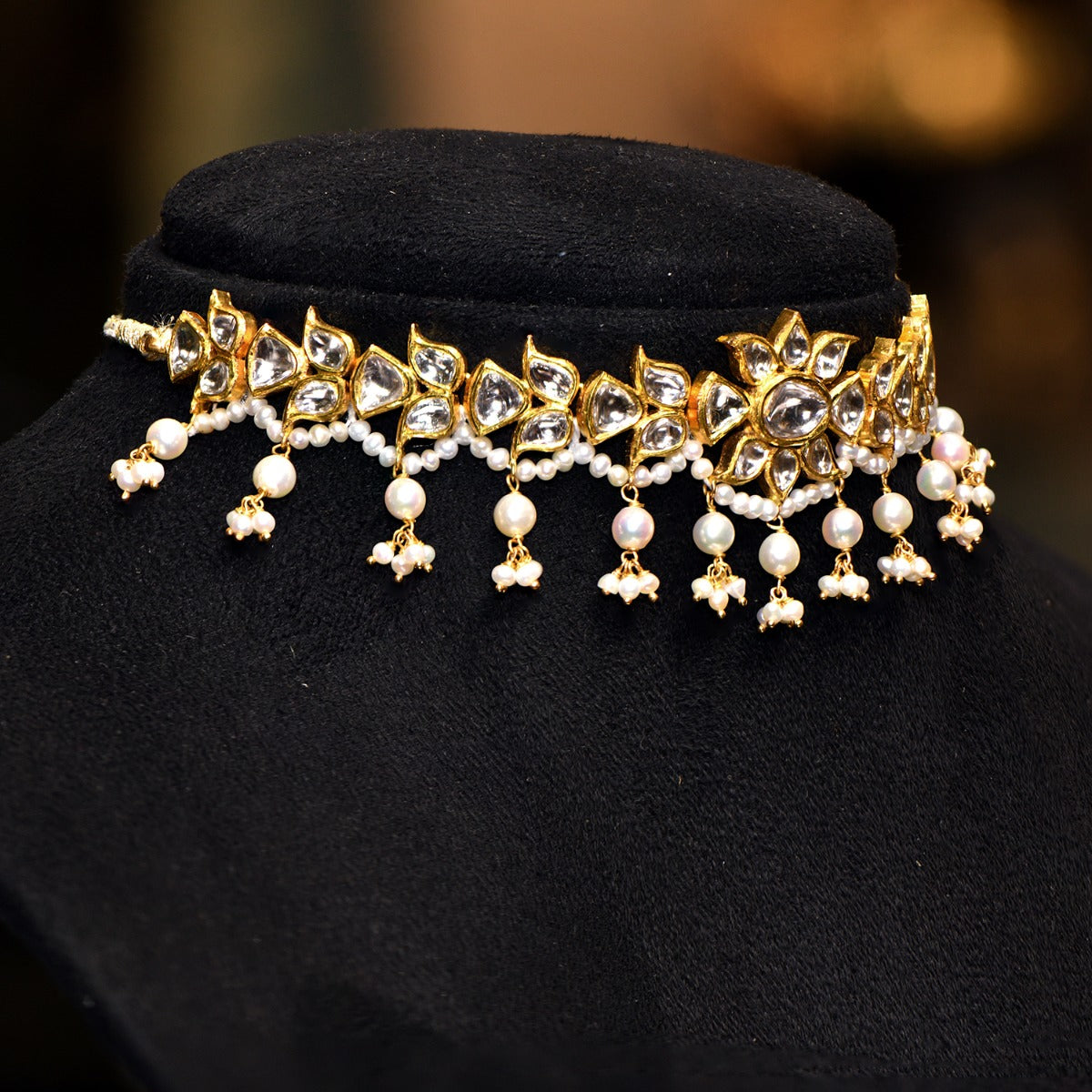 Fresh Bloomed Polki Choker
