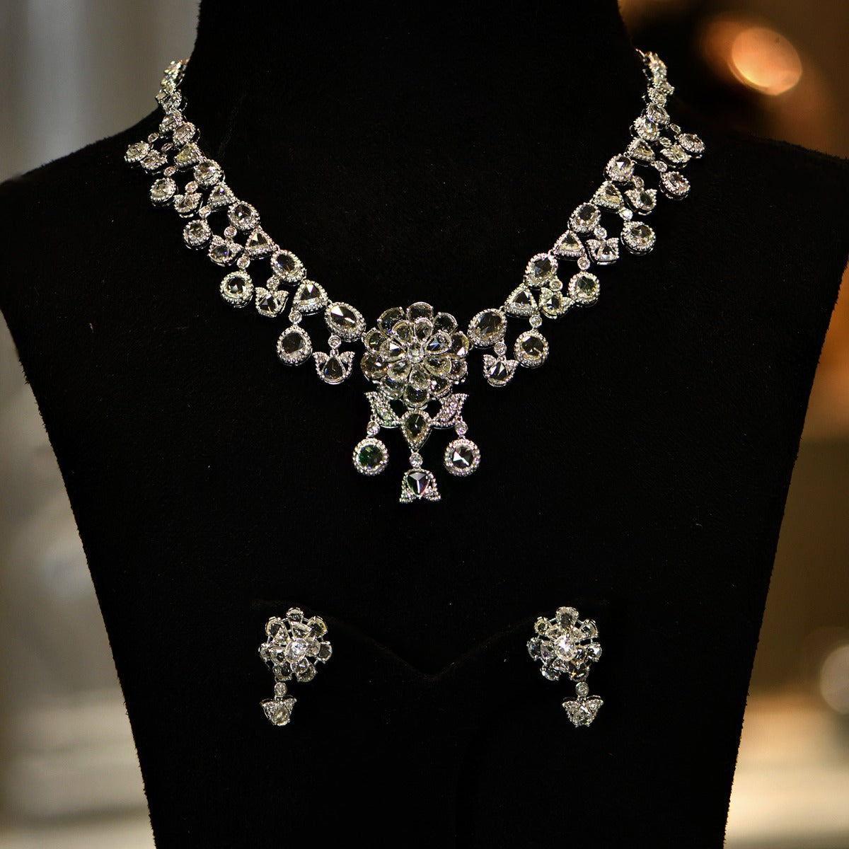 Tiny Tinsel Polki Choker Set