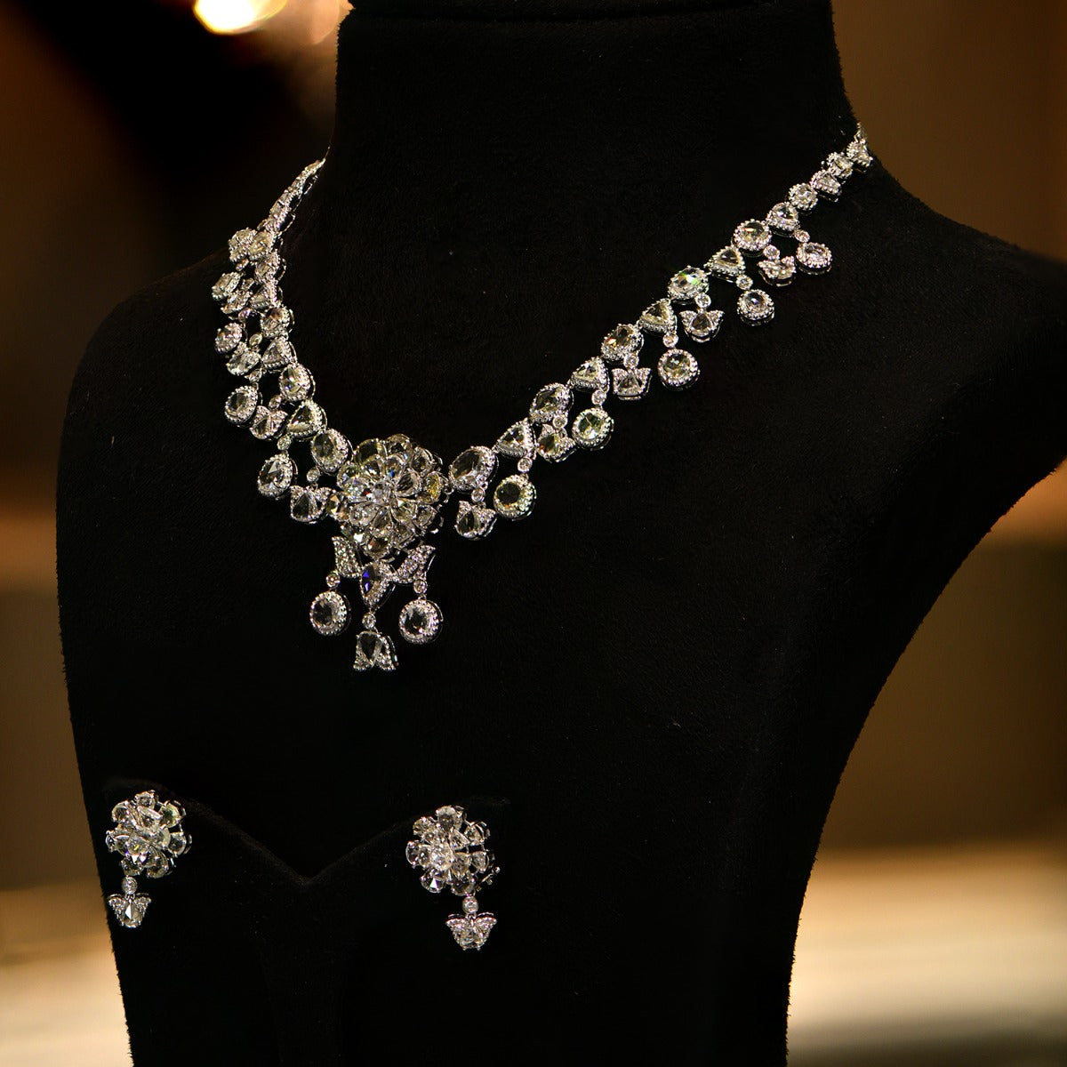 Tiny Tinsel Polki Choker Set