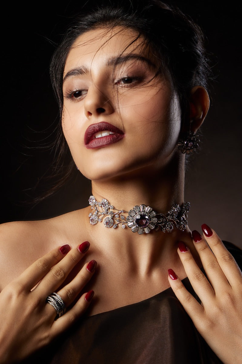 Hyacinth Diamond Choker