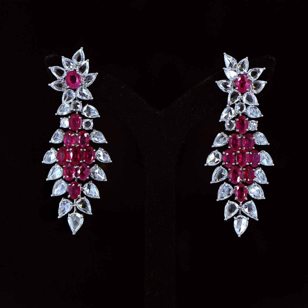 Crushed Sparkling Diamond Necklace Set