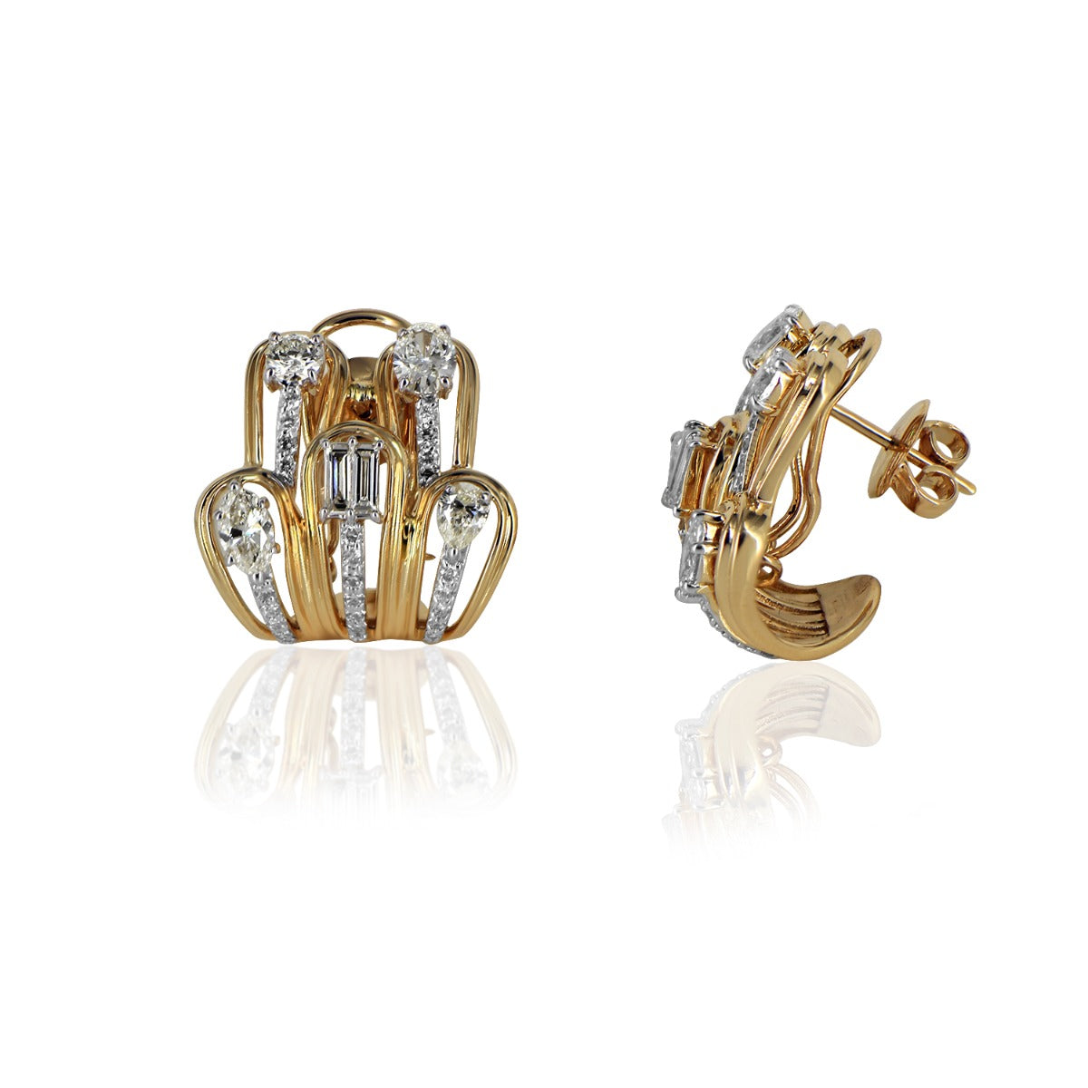 Glistening Wavy Diamond Earrings