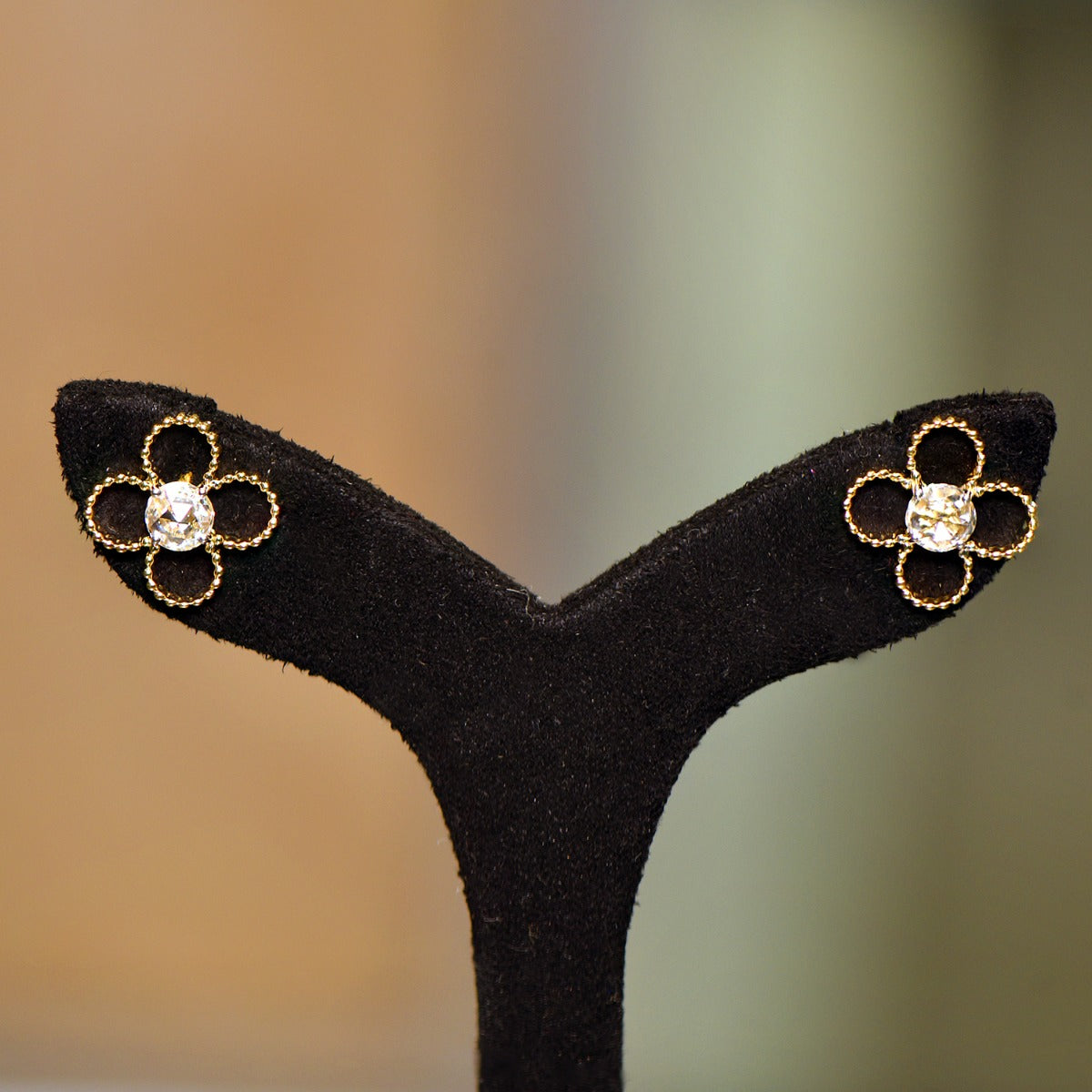 Ribbon Four Diamond Earrings