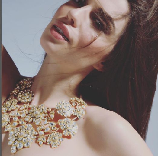 Leafy Bouquet Polki Necklace
