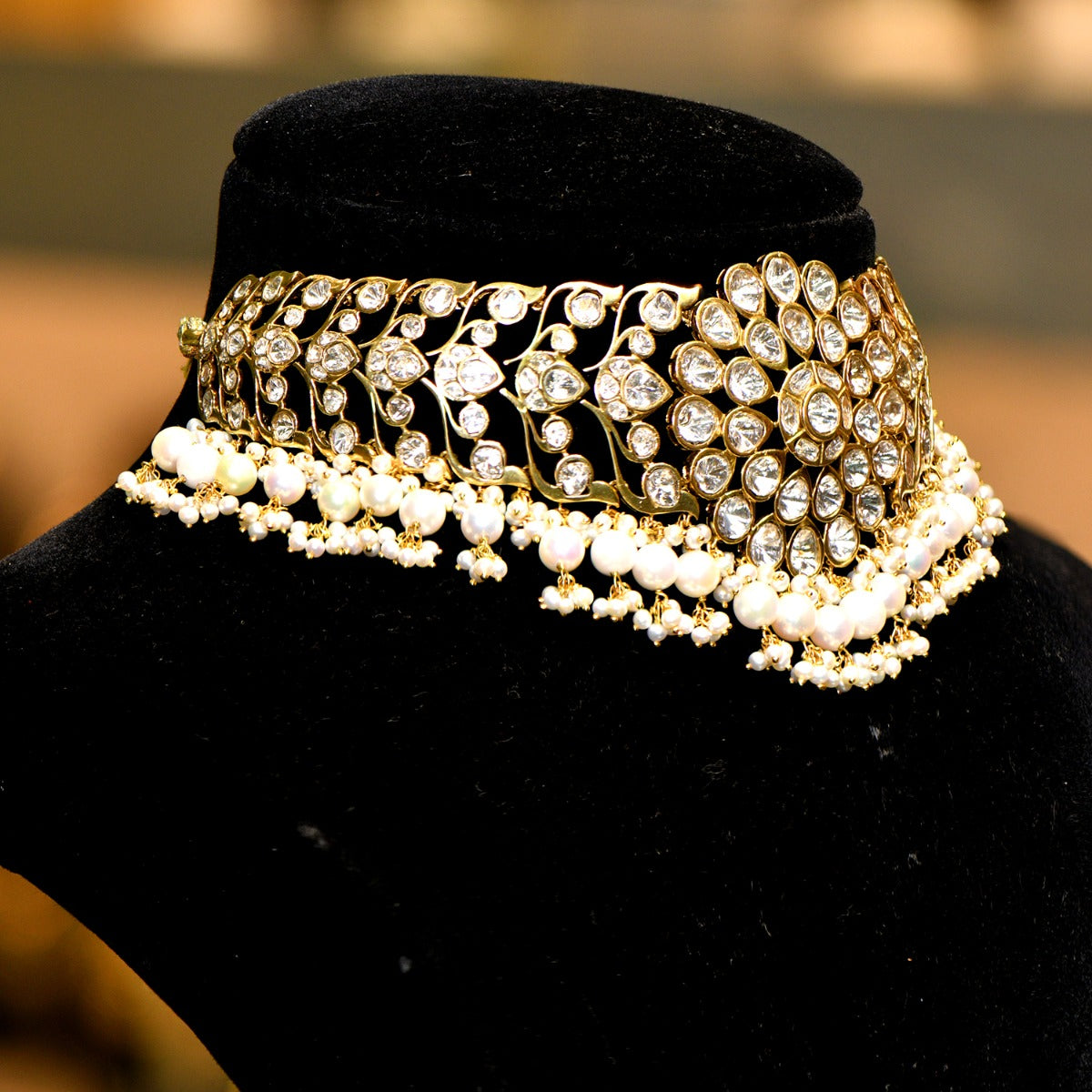 Neck Knit Stuck Polki Choker