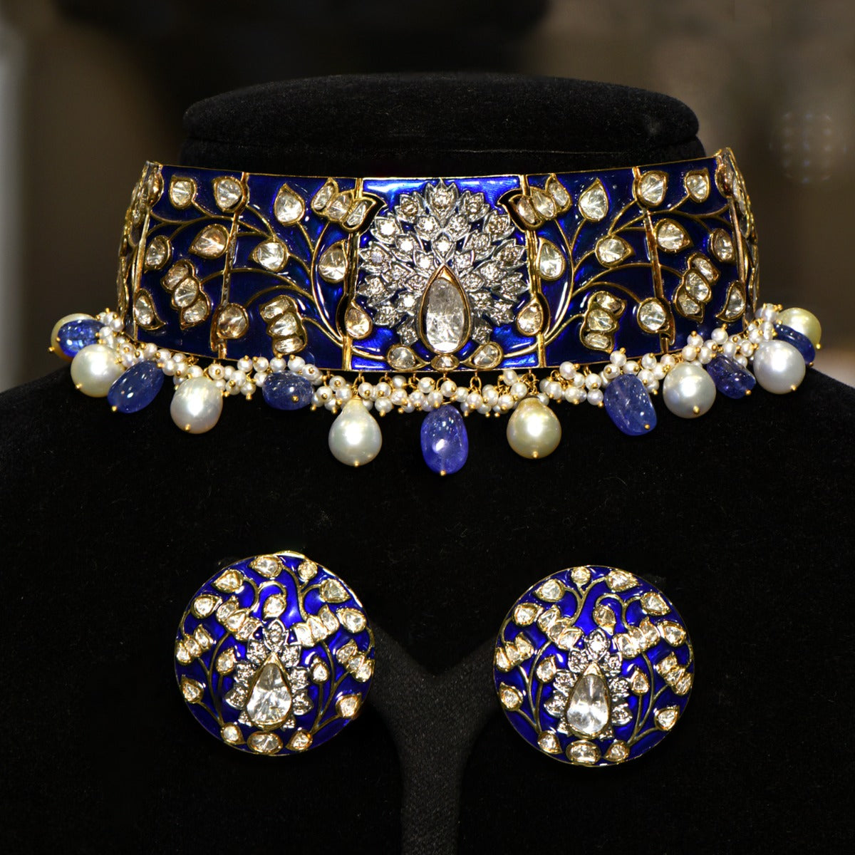 Blue Flakes Polki Choker Set