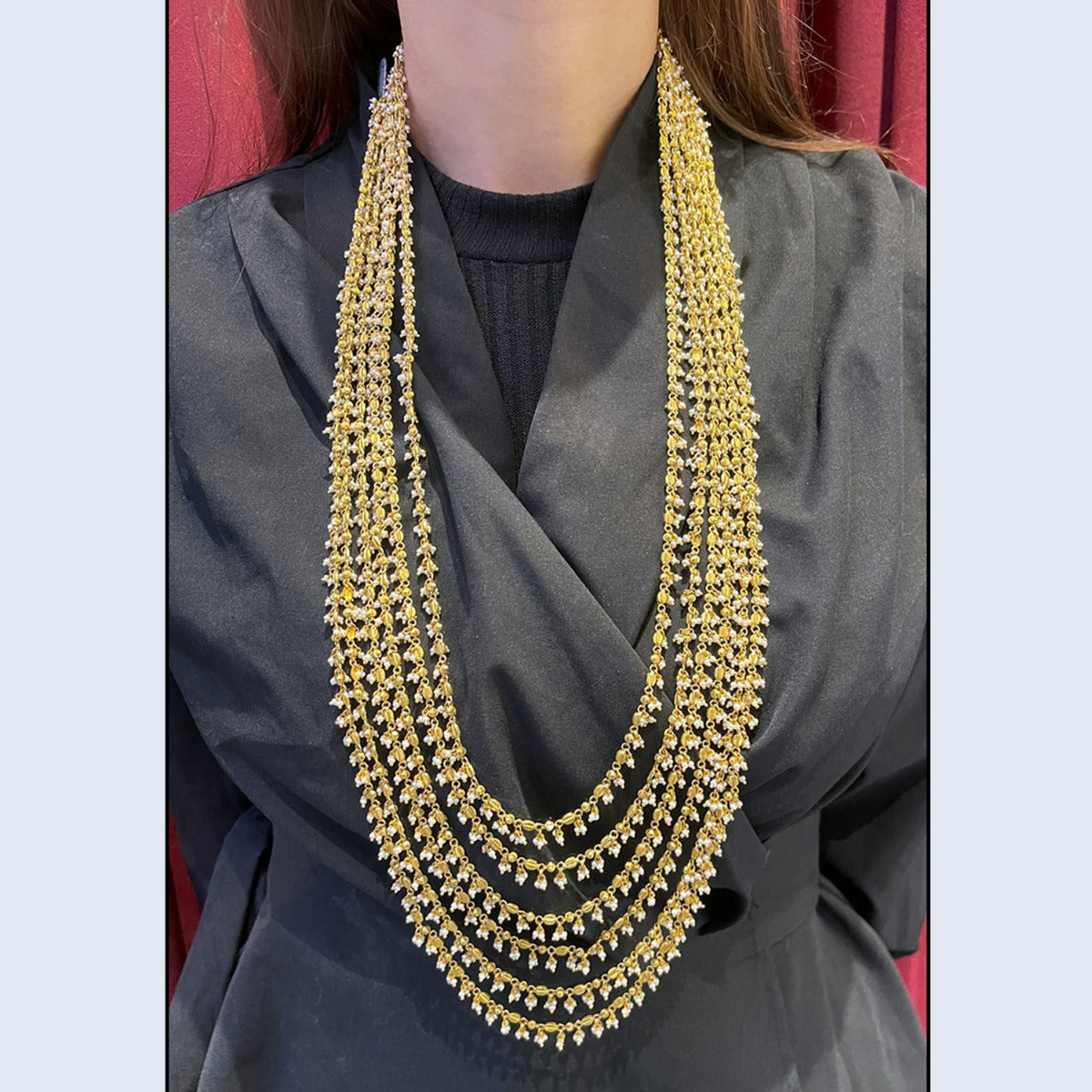 Drops Fine Line Gold Necklace